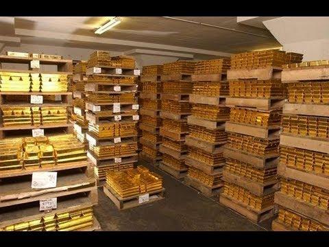 federal-reserve-gold-vault-with-bar-pallets-showing